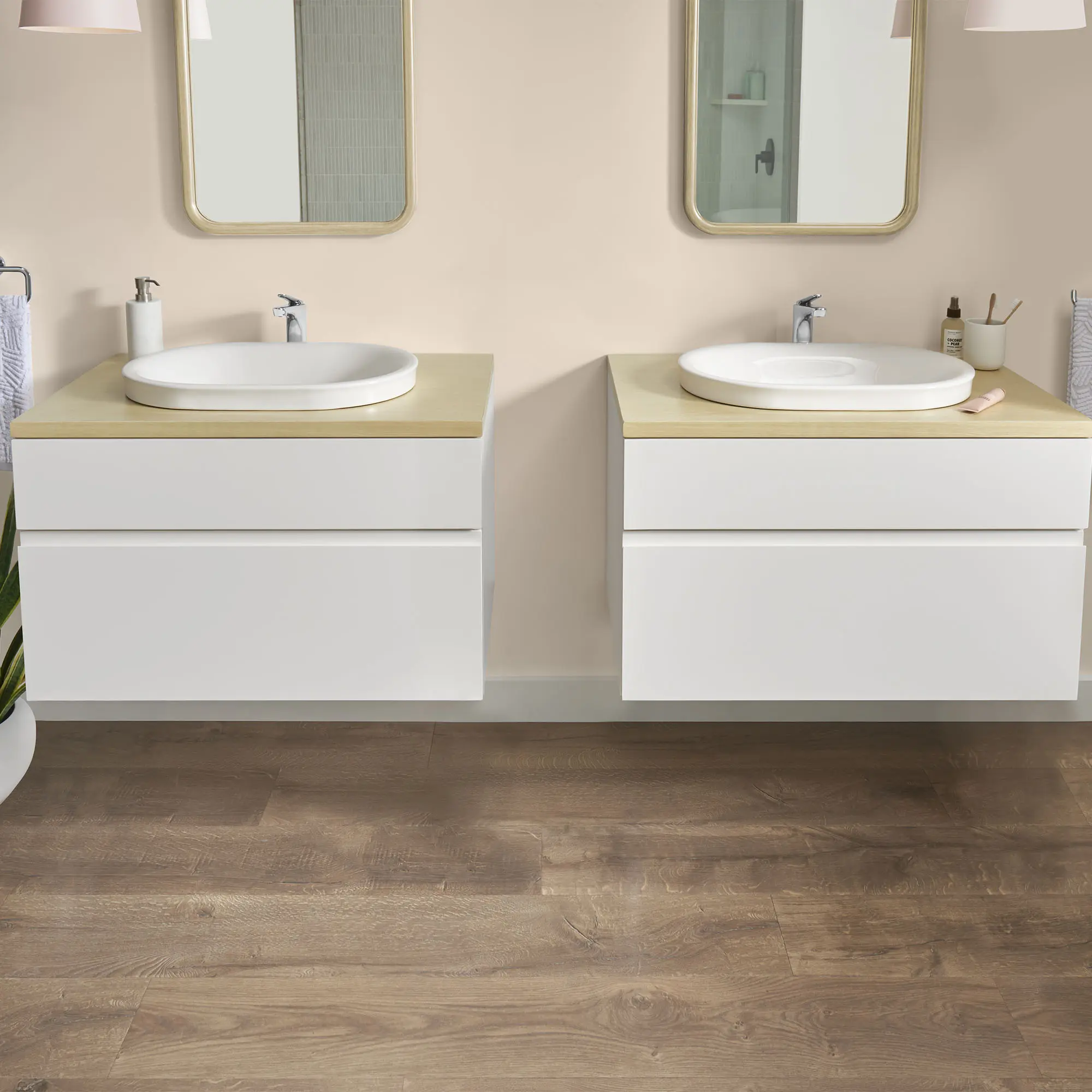 Studio® S 33-Inch Vanity - Image 17
